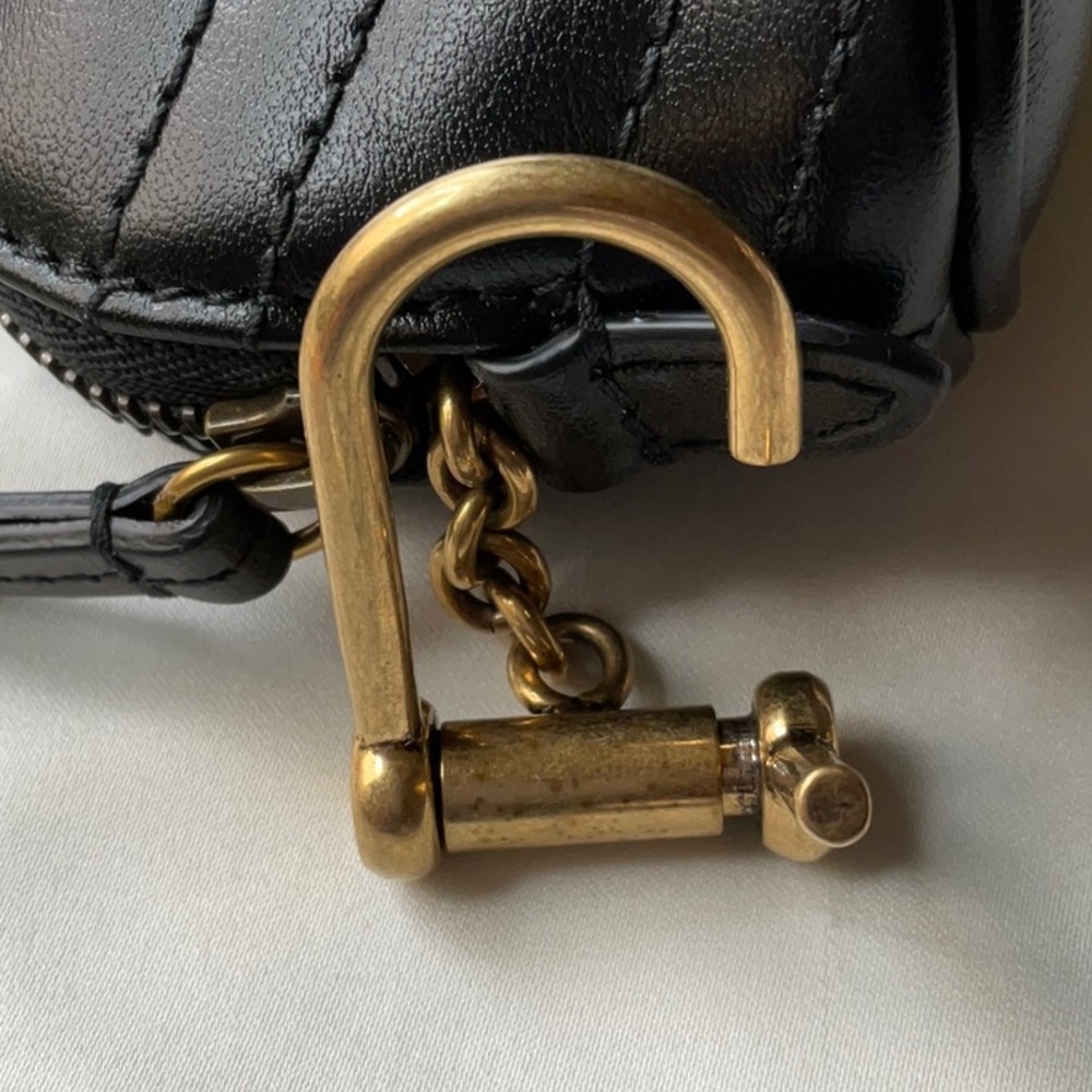 🌹GUCCI GG MARMONT POUCH WITH KEYCHAIN HOOK  🌹NWT 🌹 - Picture 13 of 16